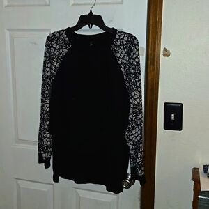 Emery Rose pullover 2XL